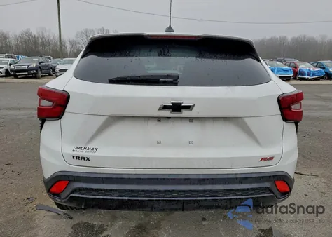 2025 Chevrolet Trax 1Rs from USA, damaged, VIN KL77LGEPXSC205568